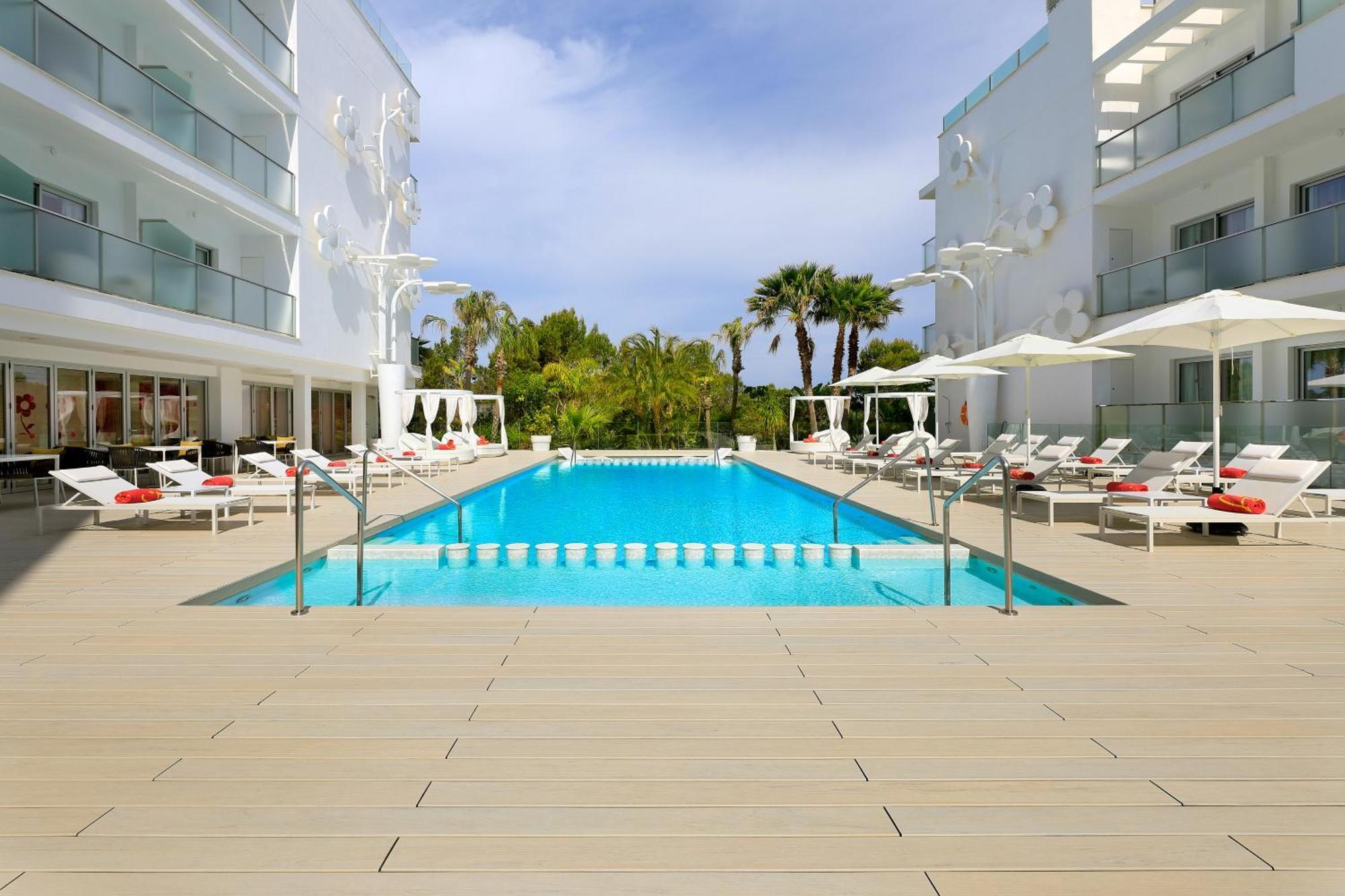 Five Flowers Hotel Formentera, Member Of Melia Collection Es Pujols Exterior foto